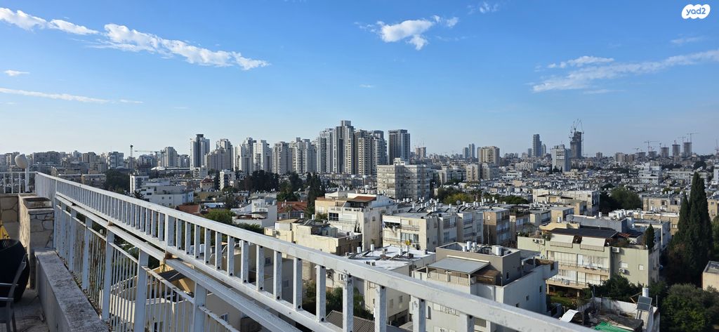 גג/ פנטהאוז, פרישמן 5, רסקו א', חולון