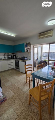 גג/ פנטהאוז, פרישמן 5, רסקו א', חולון