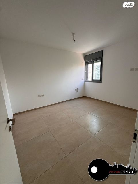 דירה, ש"י עגנון, שיכון רסקו, קרית אונו