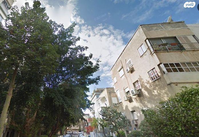 ג'ורג' אליוט 