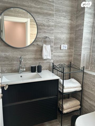 דירה, אריק איינשטיין 2, דרום חדש, פארק הים, בת ים