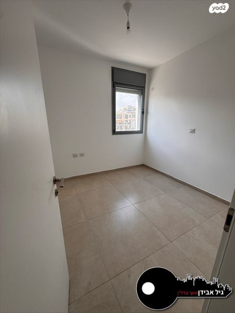 דירה, ש"י עגנון, שיכון רסקו, קרית אונו