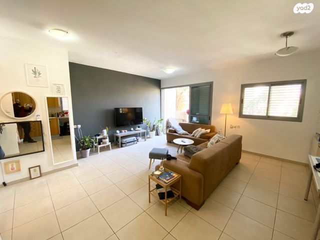 דירה, הרכסים, תל יהודה, רמת גן