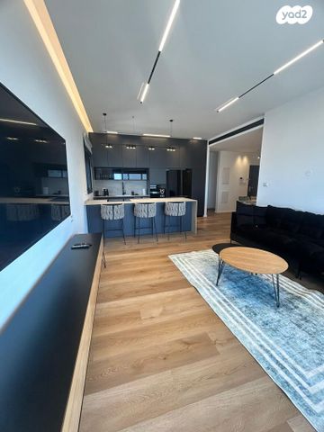 דירה, אריק איינשטיין 2, דרום חדש, פארק הים, בת ים