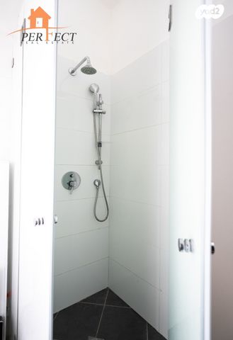 דירה, הרצליה