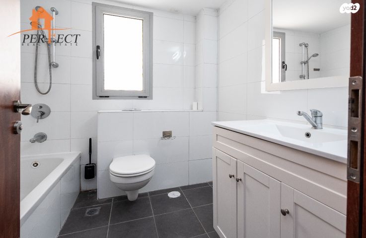 דירה, הרצליה