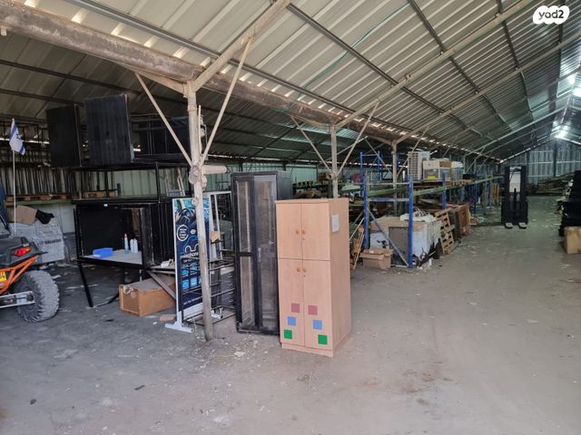 מחסן, מגן שאול