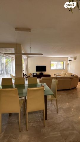 בית פרטי/ קוטג', אגמון 14, רמת אפעל, רמת גן