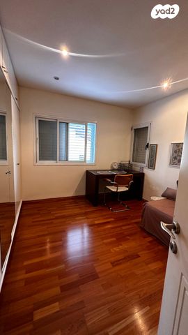 בית פרטי/ קוטג', אגמון 14, רמת אפעל, רמת גן