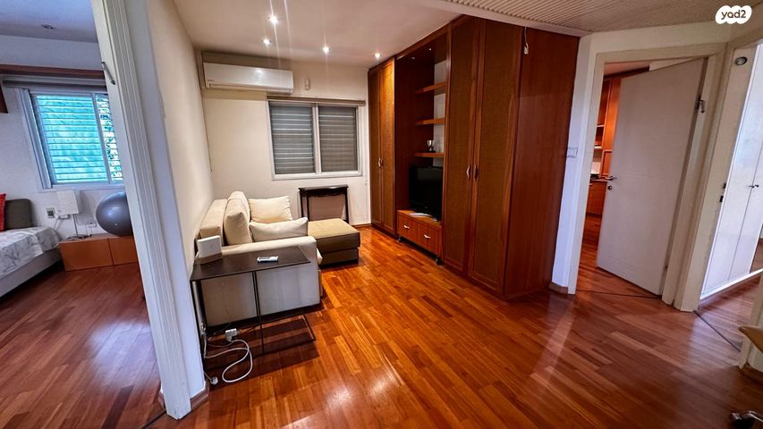 בית פרטי/ קוטג', אגמון 14, רמת אפעל, רמת גן