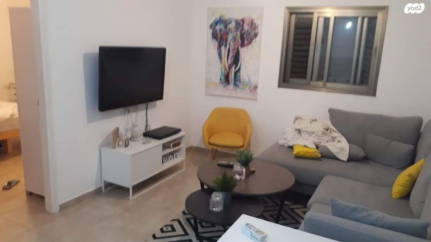 יחידת דיור, גנים 65, רובע א', אריאל