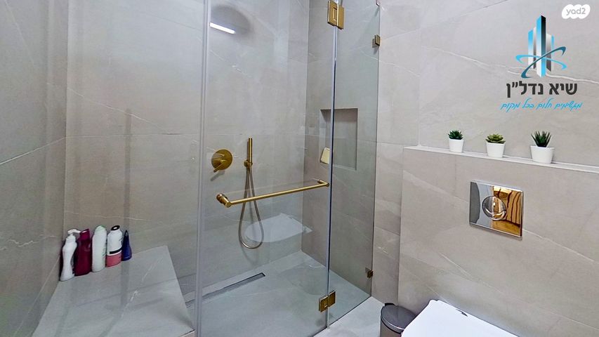 גג/ פנטהאוז, שדרות הרצל, נאות שמיר, יבנה