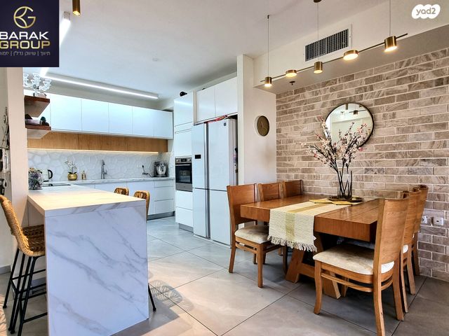 דירה, אלונים 26, קרית השרון, נתניה