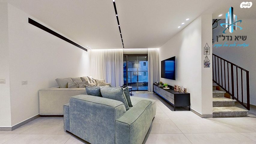 גג/ פנטהאוז, שדרות הרצל, נאות שמיר, יבנה