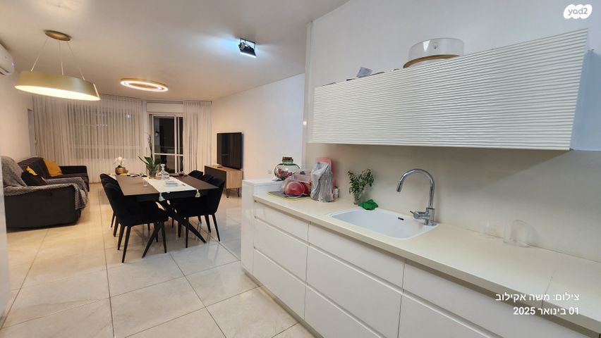 דירה, בושם 63, לבנה, תל אביב יפו