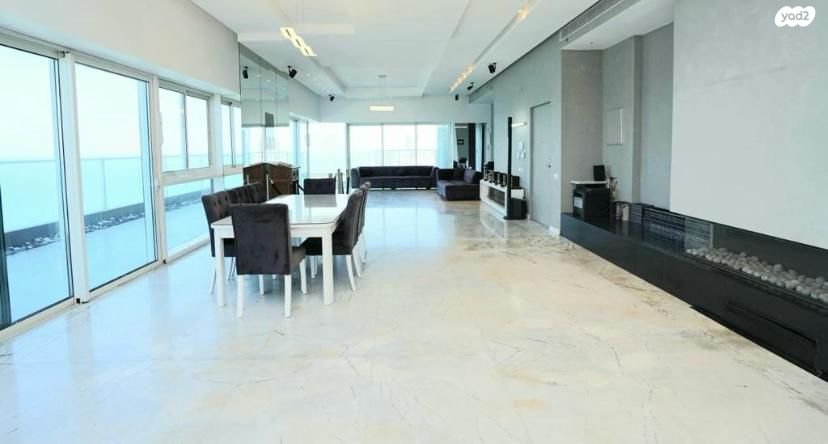 גג/ פנטהאוז, גד מכנס, נתניה