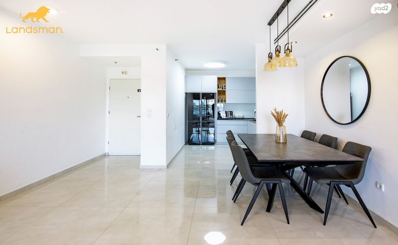 דירה, פנחס מאירי 37, נווה גן, פתח תקווה