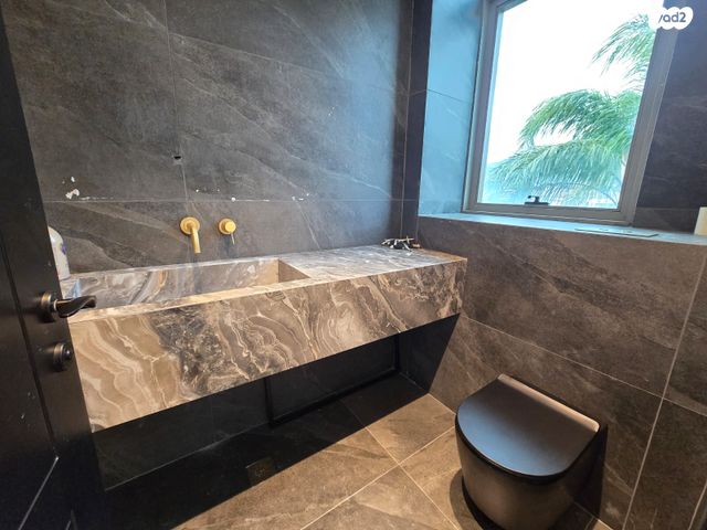 משרדים, אזור תעשיה כרמיאל, כרמיאל