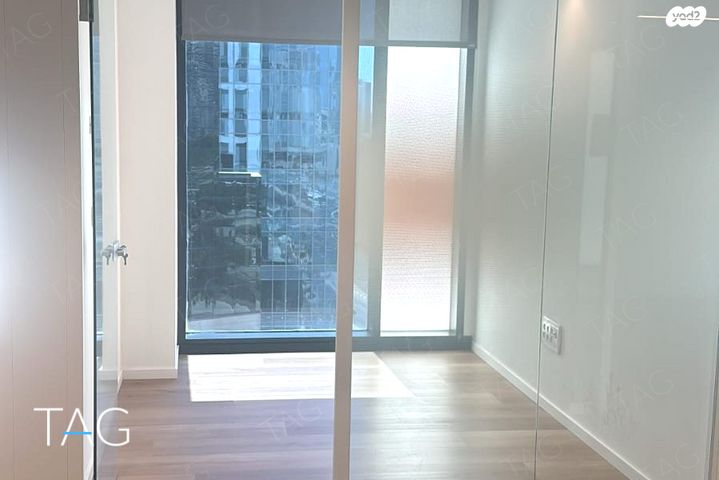 משרדים, דרך מנחם בגין 156, תל אביב יפו