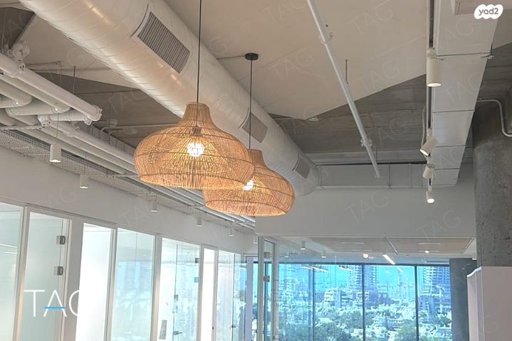 משרדים, דרך מנחם בגין 156, תל אביב יפו