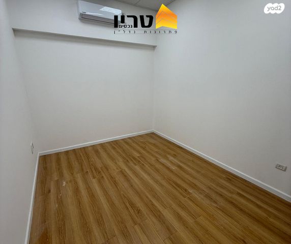 יהושע חנקין 