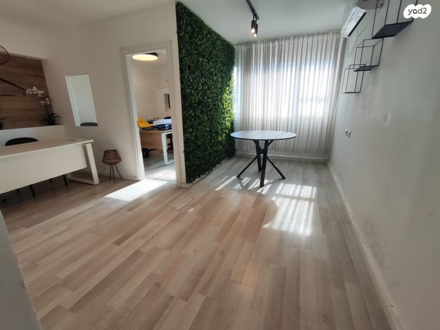 משרדים, פ"ז, קרית גת