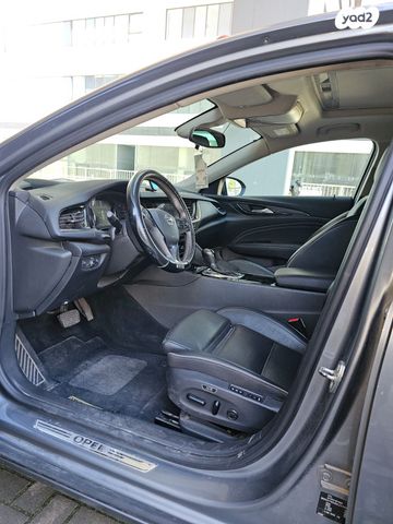 אופל אינסיגניה