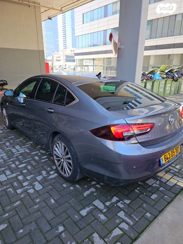 אופל אינסיגניה