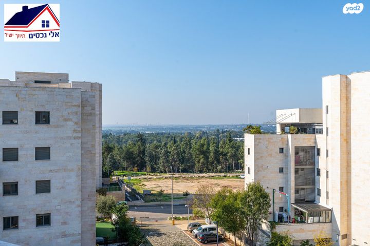 גג/ פנטהאוז, שקד, החורש, חריש