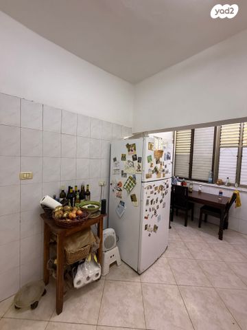 דירת גן, חכמי אתונה 4, שפירא, תל אביב יפו