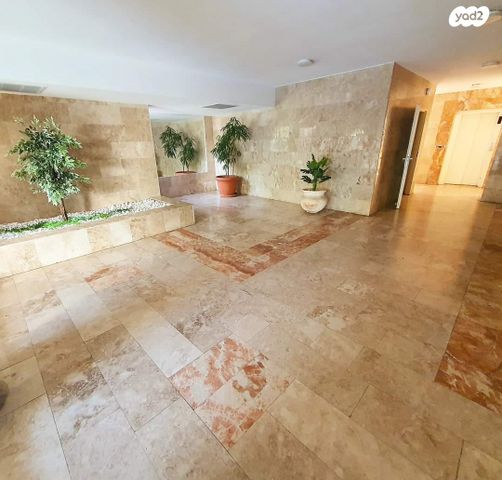 דירה, החפץ חיים 4, גלי הים, נתניה