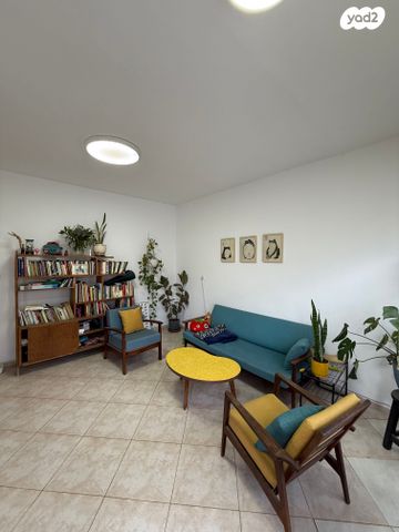 דירת גן, חכמי אתונה 4, שפירא, תל אביב יפו