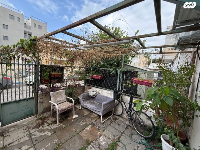 דירת גן, חכמי אתונה 4, שפירא, תל אביב יפו