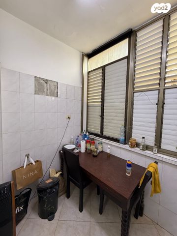 דירת גן, חכמי אתונה 4, שפירא, תל אביב יפו