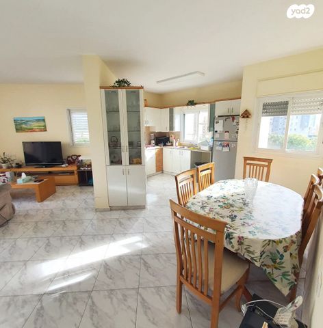 דירה, החפץ חיים 4, גלי הים, נתניה