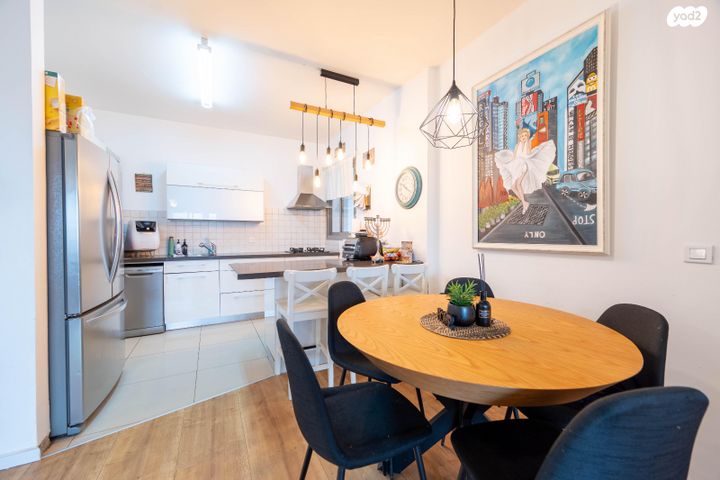 דירה, מרדכי בן דרור, נווה דקלים, פתח תקווה