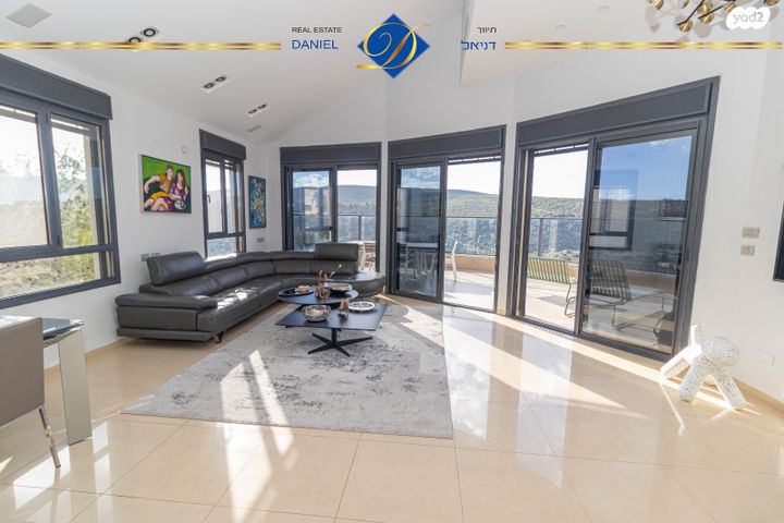 דו משפחתי, הוד הכרמל, דניה, חיפה