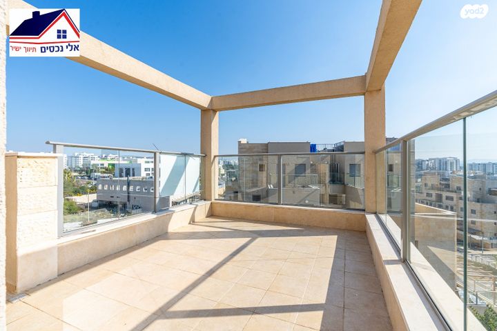 גג/ פנטהאוז, רימון, החורש, חריש