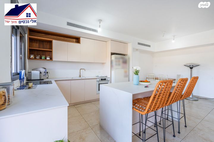 דירה, שוהם, אבני חן, חריש