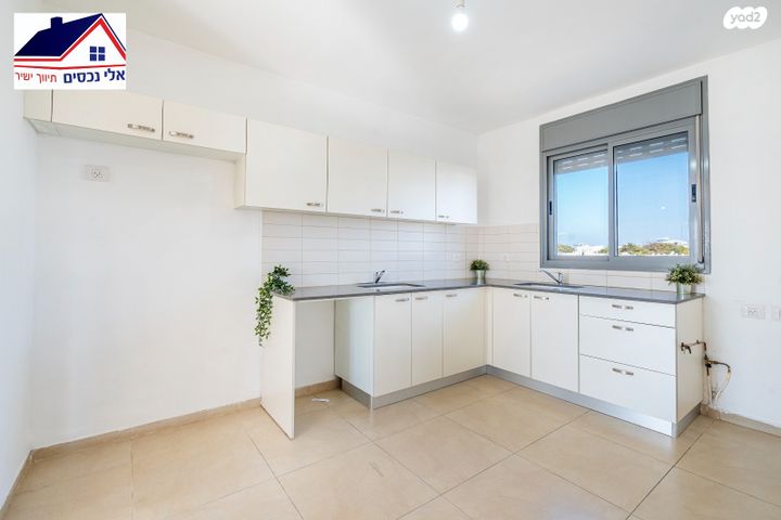 גג/ פנטהאוז, רימון, החורש, חריש