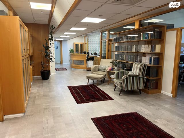 משרדים, רמת גן