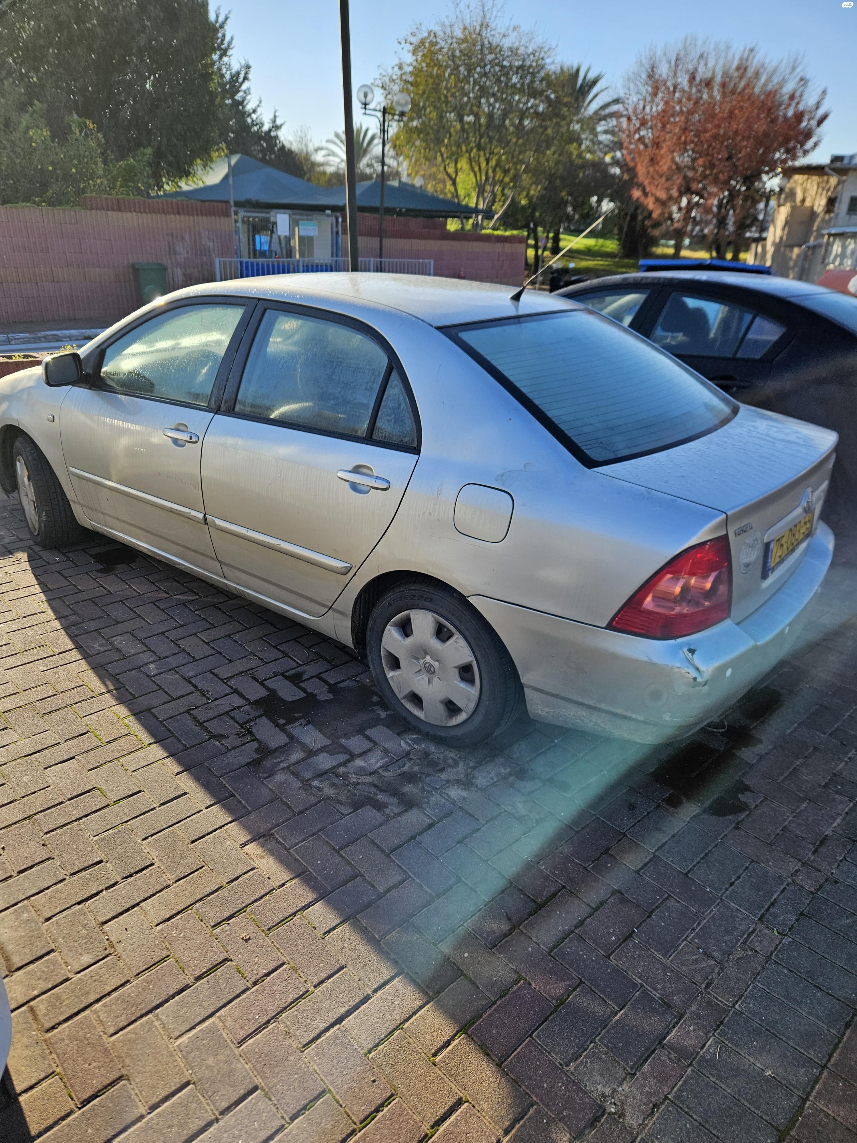 מודעת רכב טויוטה קורולה