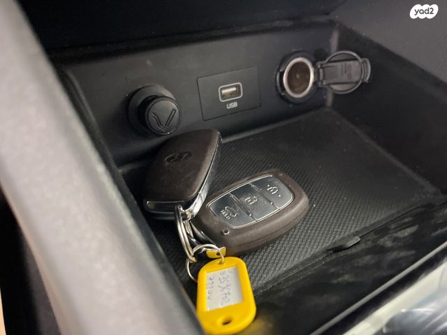 יונדאי איוניק