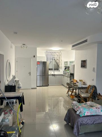 דירת גן, עין שוקק 6, שקמים ואגמים, אשקלון