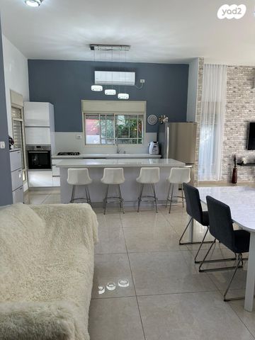 בית פרטי/ קוטג', סמטת הר שני 7, באר אורה, באר אורה