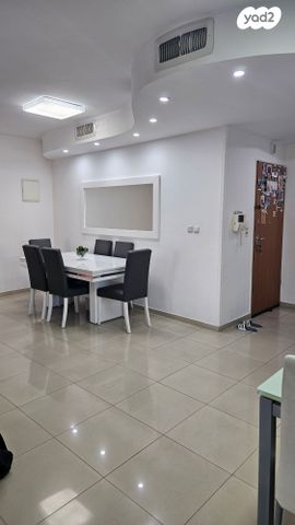 דירה, יהודה הנשיא 5, ג'סי כהן, חולון