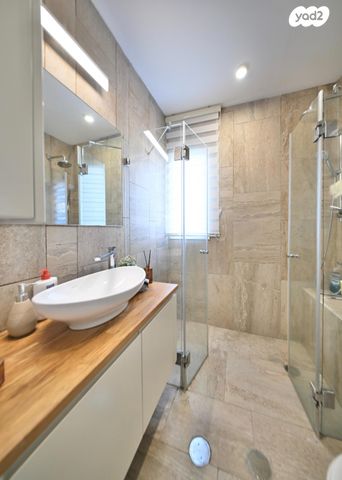 גג/ פנטהאוז, טופז, נווה ים, ראשון לציון