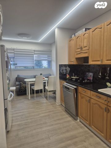 דירה, זלמן ארן, נאות רחל, חולון