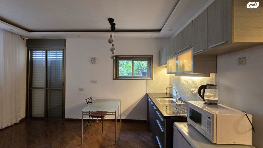 דירה, לב העיר, בת ים