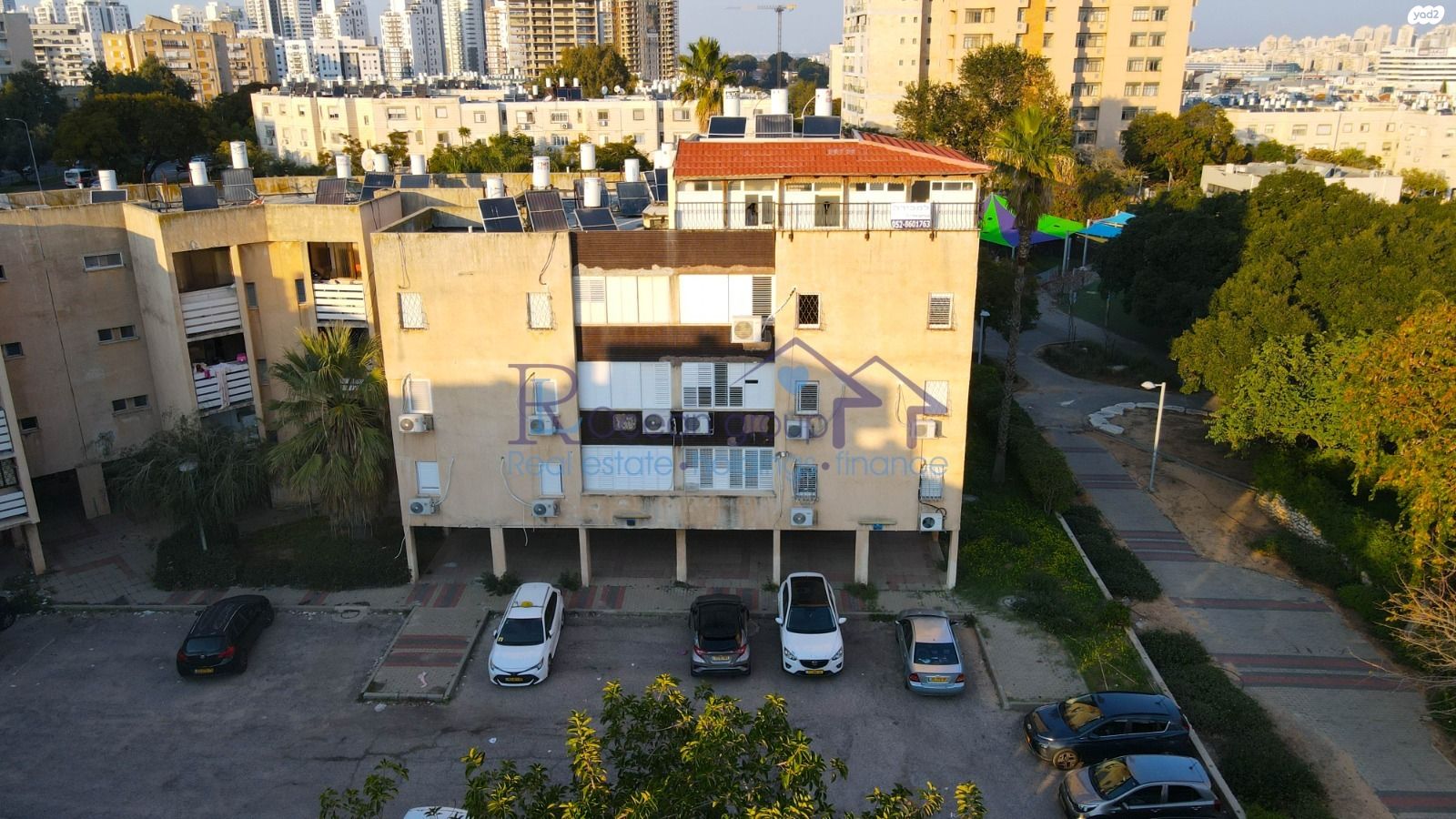 י.ל. פרץ 15
